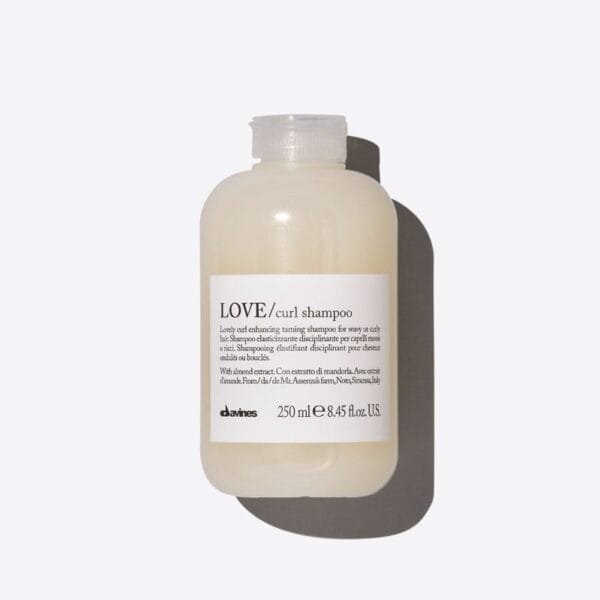 DAVINES LOVE CURL / ŠAMPŪNAS PH: 5.5